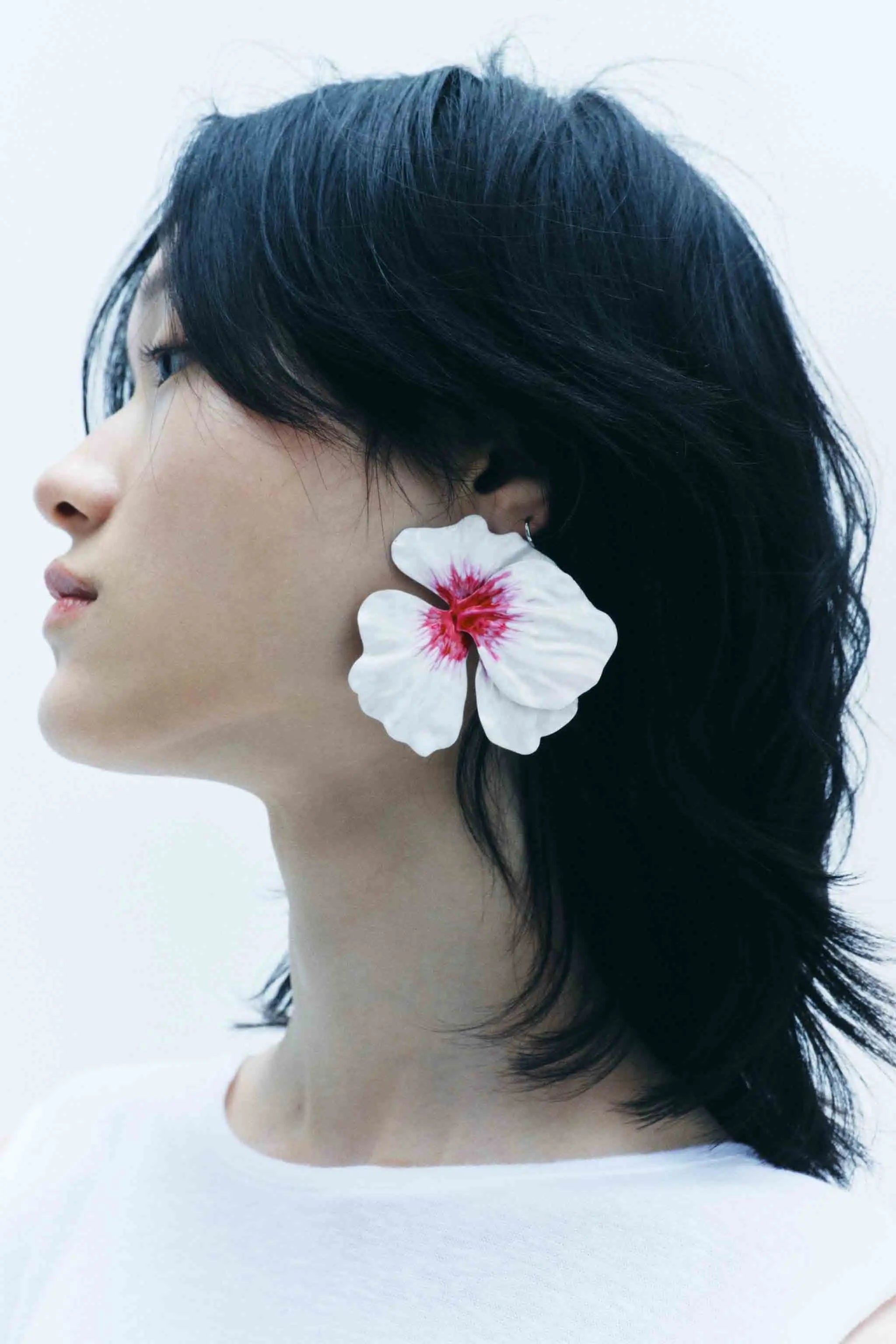 Fashion Bohemian Alloy Two Color Flower Petal Pattern Earring