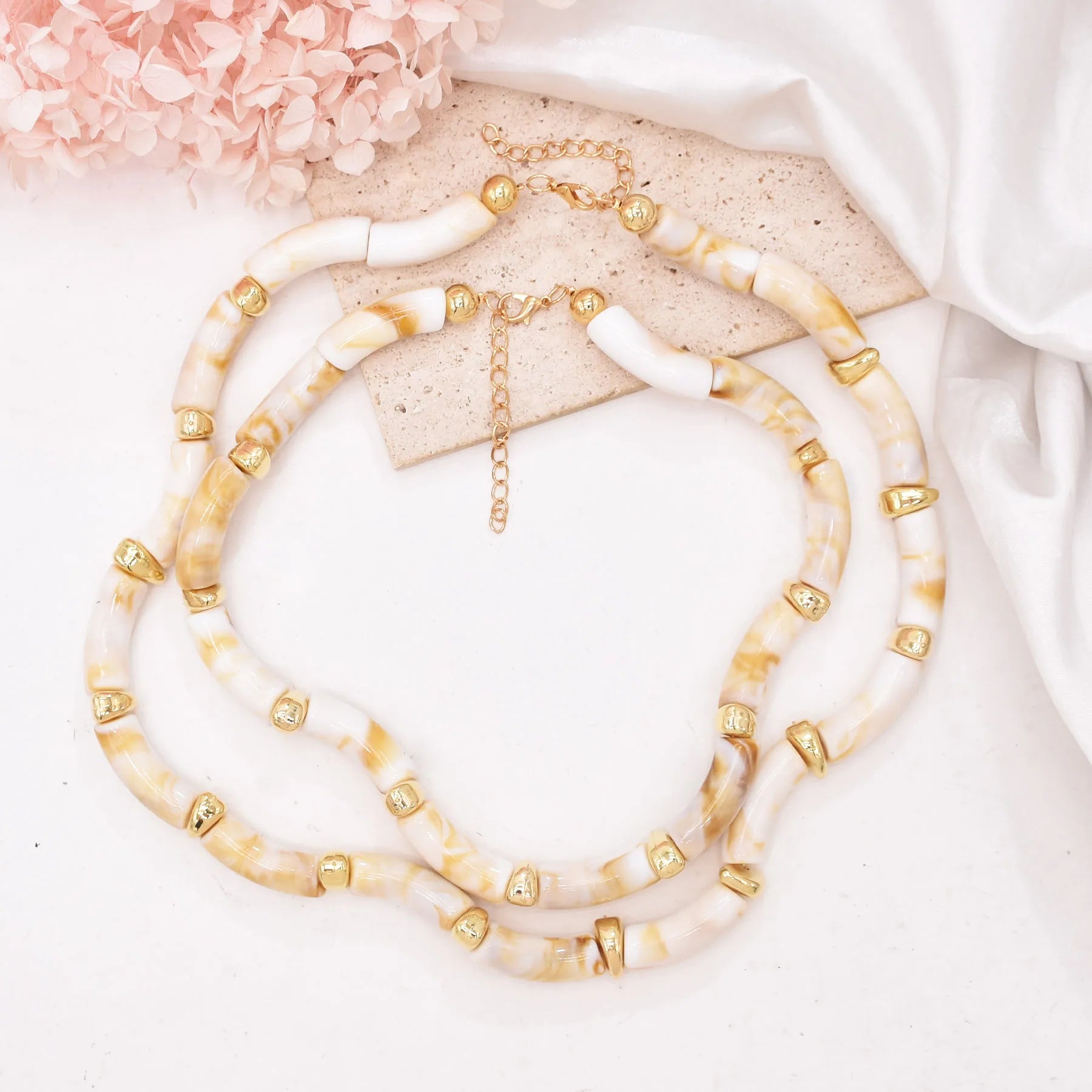 Bohemian Beige Bamboo Bead Necklace for Women Simple and High-end Handmade Exaggerated Layered Necklace Jewelry